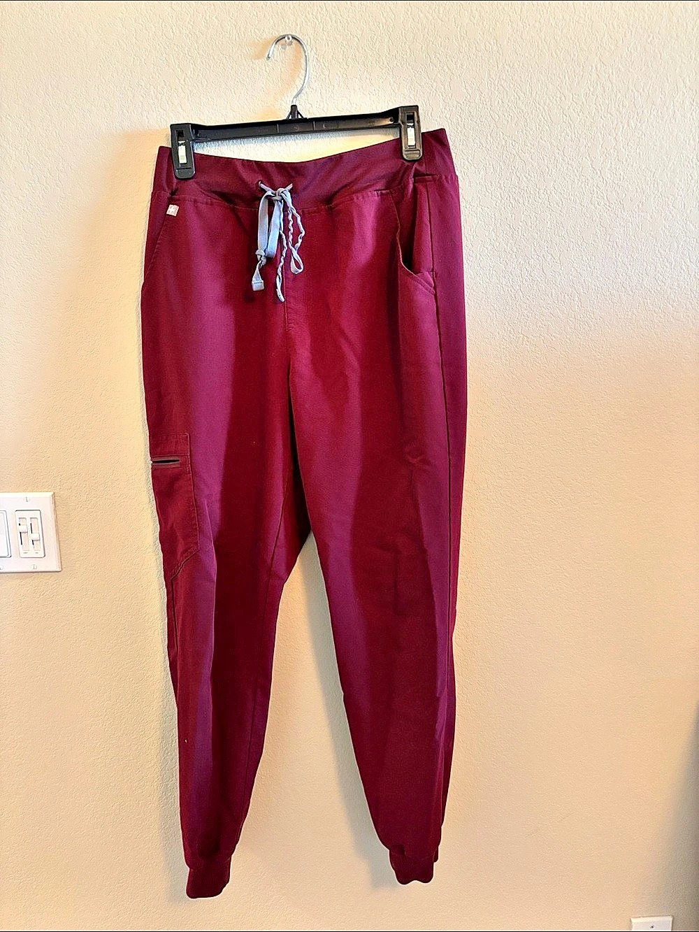 FIGS Zamora Jogger Scrub Pant Burgundy